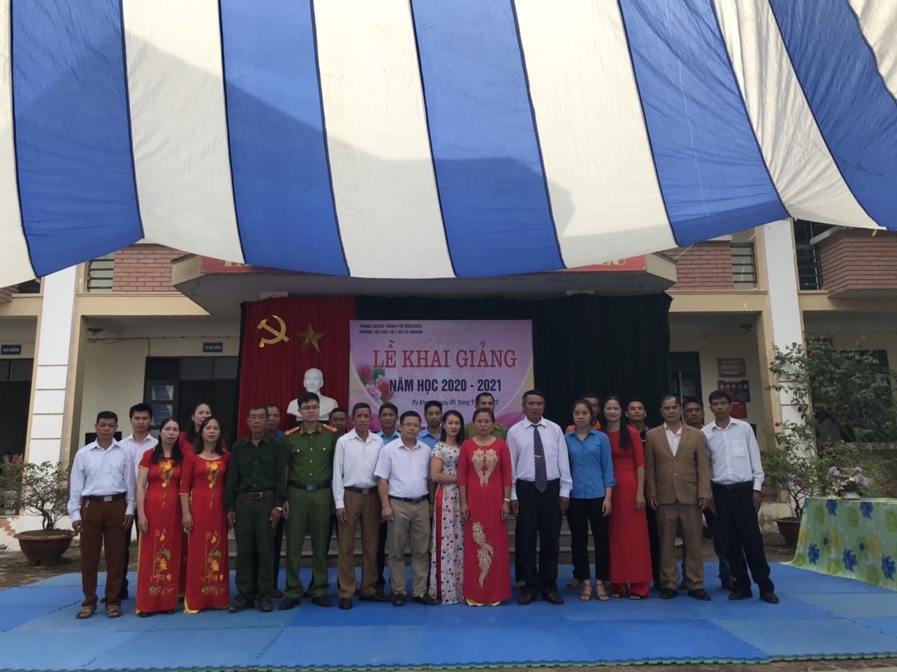 z2103192747270 40e9e7fa20b0181af6ab1141ce3d7db2