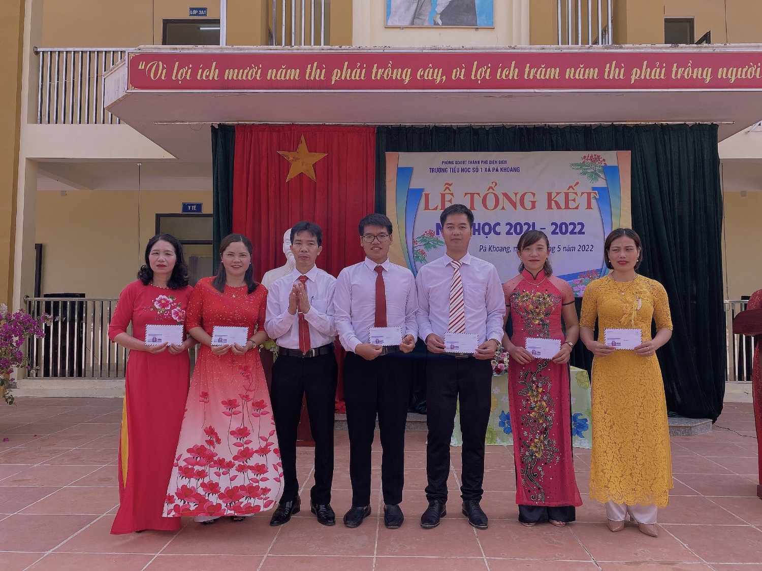 z3456553555814 2d33c7a4821337f405c9c6825caec38a